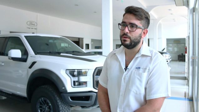 Gonzalo Balbuena (Vendedor Ford Juan B. Bessone) – Nueva Ford Raptor F150